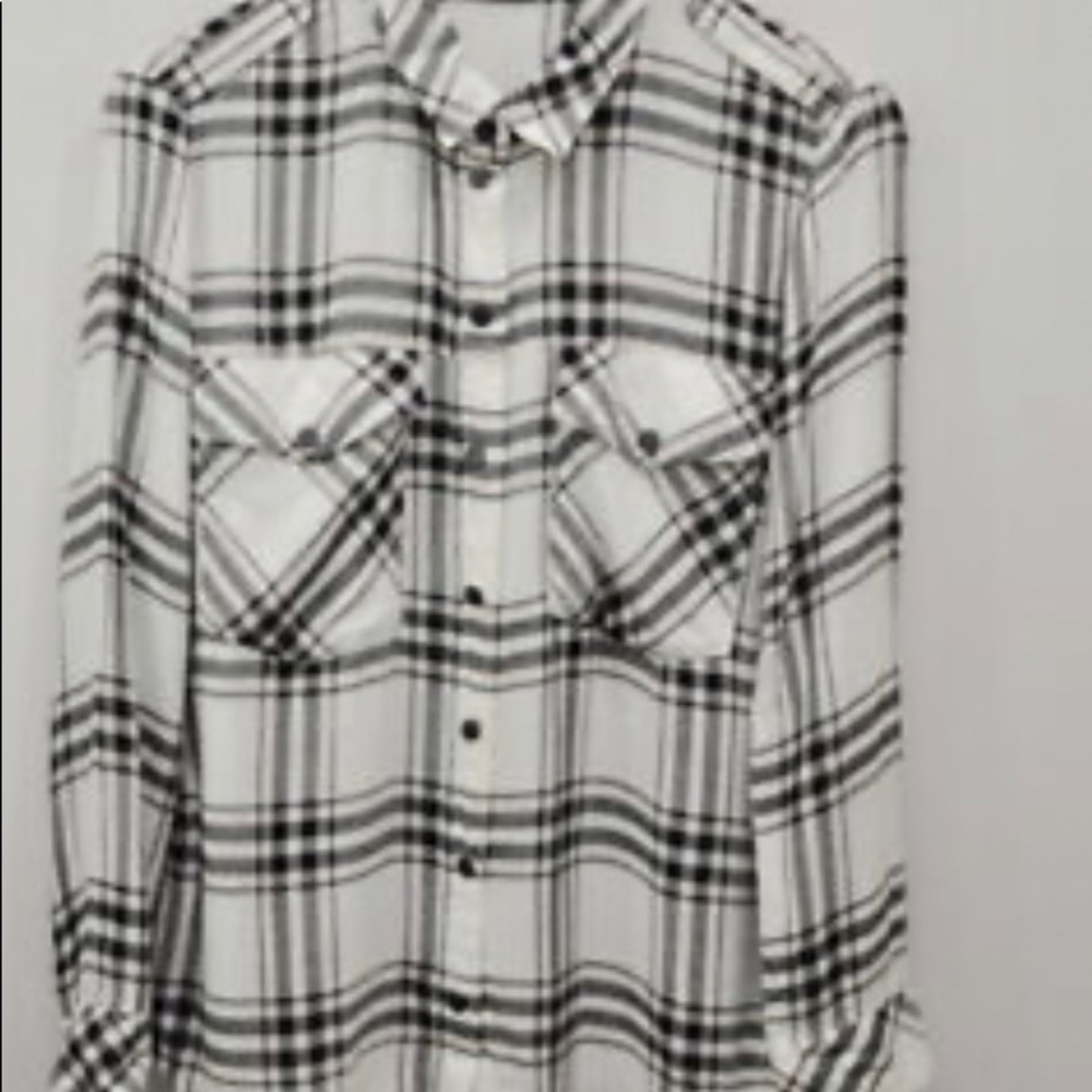 Sanctuary/ super soft/ black and white flannel